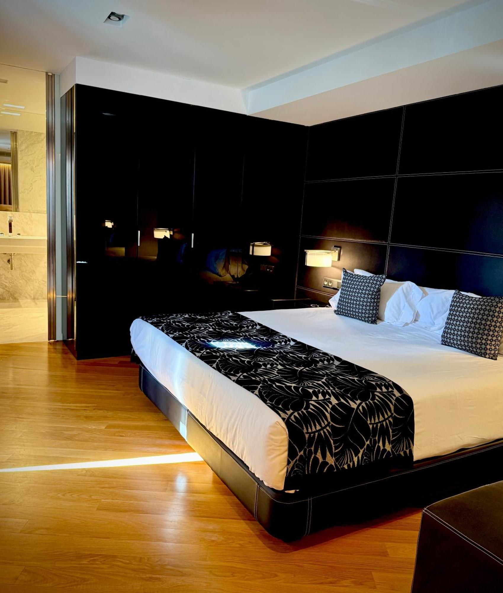 Hotel Inffinit Βίγκο Εξωτερικό φωτογραφία
